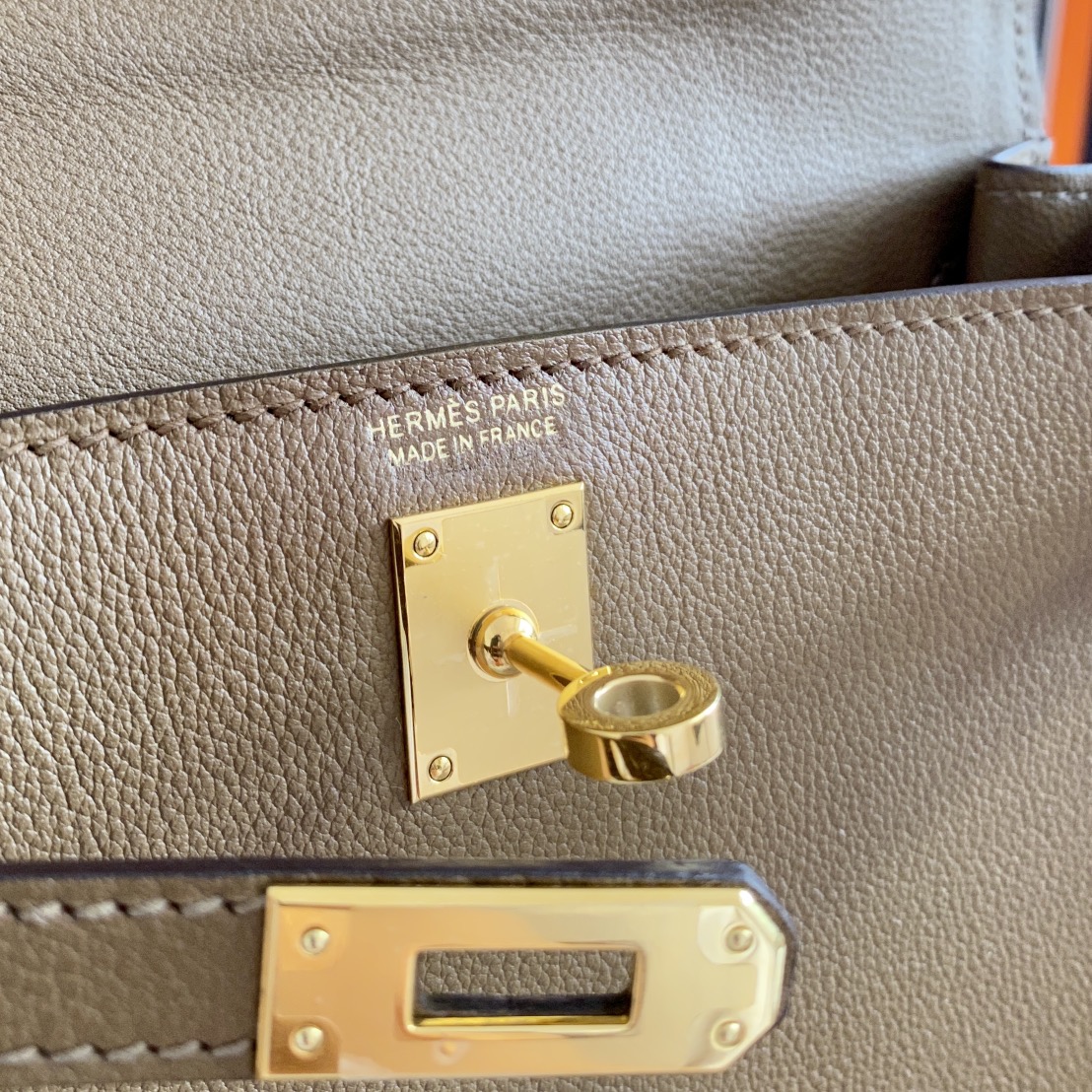 Hermes Kelly Danse Evercolor Bag In Khaki Color